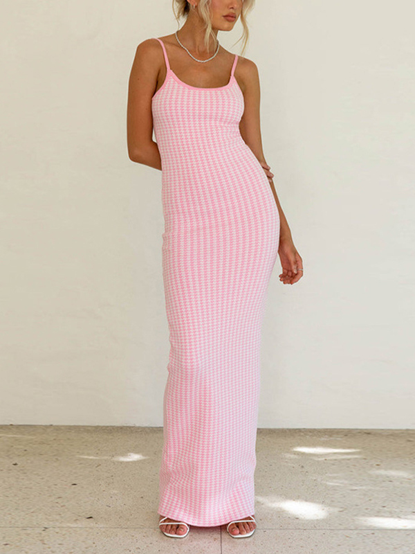 Retro-kariertes, rosafarbenes, schmal geschnittenes Maxikleid mit Hosenträgern-4